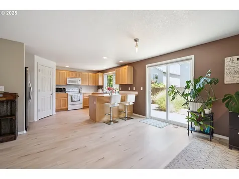 4107 NE 165th Place Vancouver WA 98682