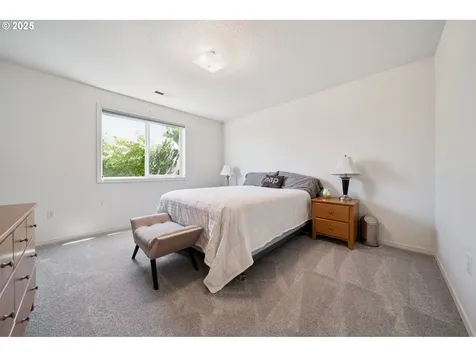 4107 NE 165th Place Vancouver WA 98682