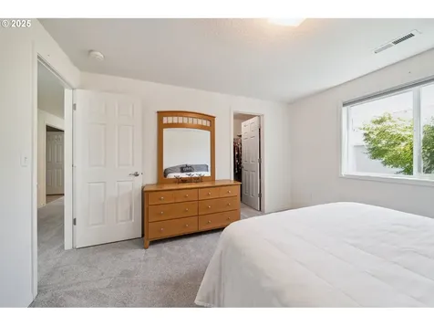 4107 NE 165th Place Vancouver WA 98682