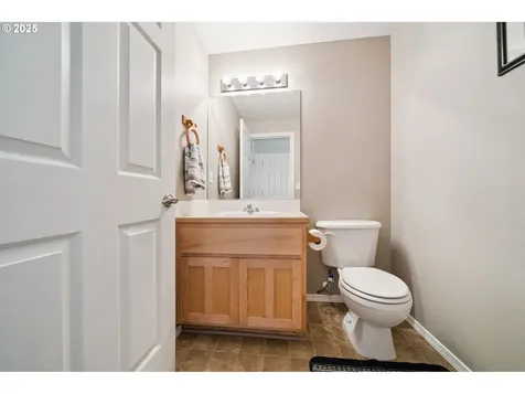 4107 NE 165th Place Vancouver WA 98682
