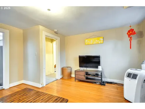 4547 NE 30th Avenue Portland OR 97211
