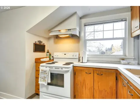4547 NE 30th Avenue Portland OR 97211