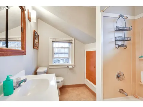 4547 NE 30th Avenue Portland OR 97211