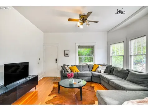4547 NE 30th Avenue Portland OR 97211