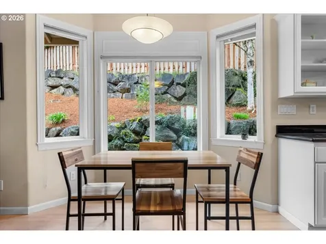 2305 Stonehurst Court Lake Oswego OR 97034