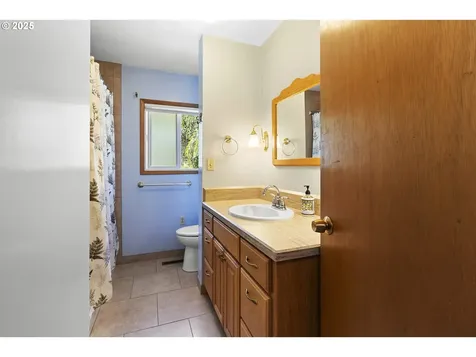 7130 SE 127th Avenue Portland OR 97236
