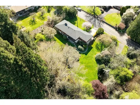 7130 SE 127th Avenue Portland OR 97236