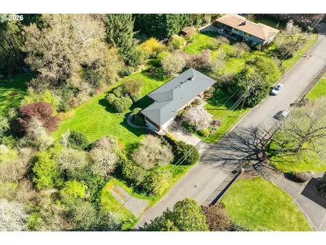 7130 SE 127th Avenue Portland OR 97236