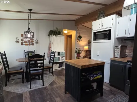 10550 SE 70th Avenue Milwaukie OR 97222