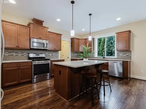 1148 NW 98th Avenue Portland OR 97229