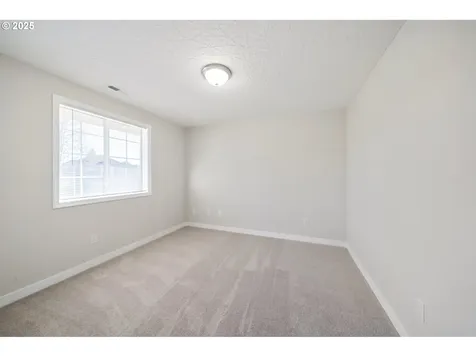 2316 NE 160th Loop Vancouver WA 98684