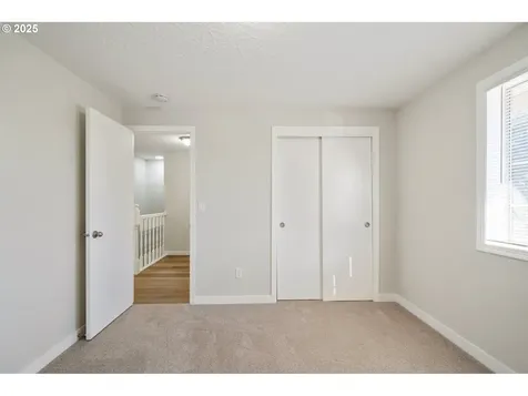 2316 NE 160th Loop Vancouver WA 98684