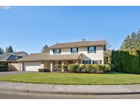 2316 NE 160th Loop Vancouver WA 98684