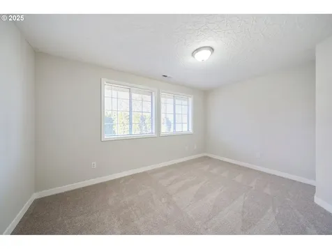 2316 NE 160th Loop Vancouver WA 98684