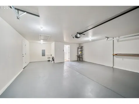 2316 NE 160th Loop Vancouver WA 98684