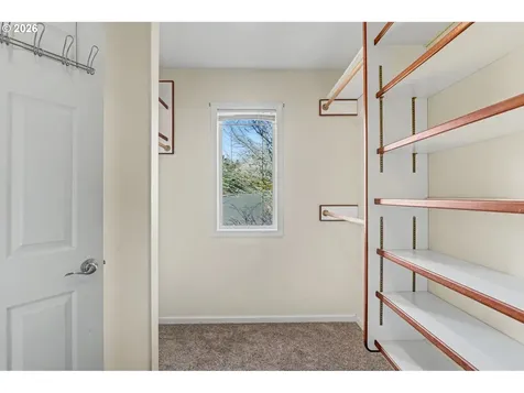 2415 SW Oakwood Drive Dallas OR 97338