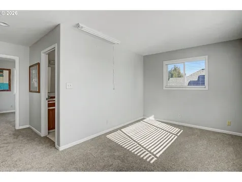 2415 SW Oakwood Drive Dallas OR 97338