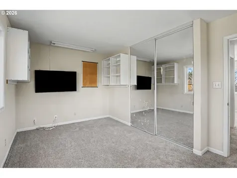 2415 SW Oakwood Drive Dallas OR 97338