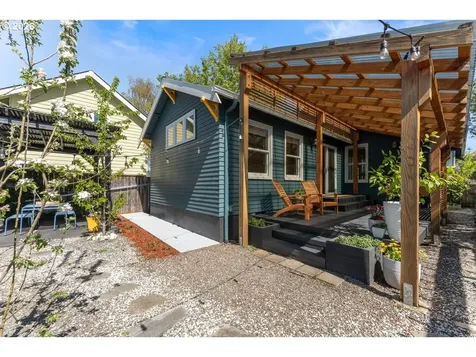 4727 NE 28th Avenue Portland OR 97211