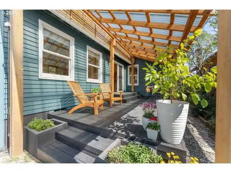 4727 NE 28th Avenue Portland OR 97211