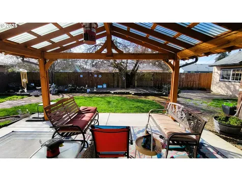 660 Chase Street Eugene OR 97402