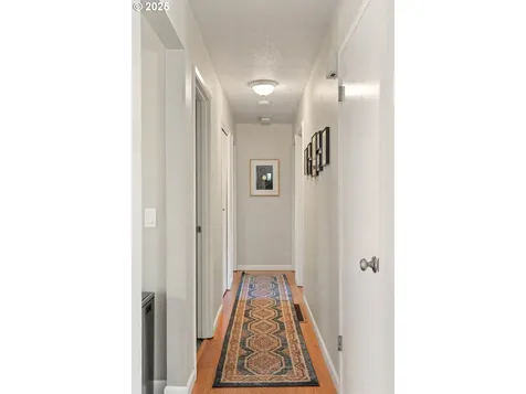 2962 SW Stanley Court Portland OR 97219