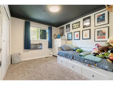 2962 SW Stanley Court Portland OR 97219