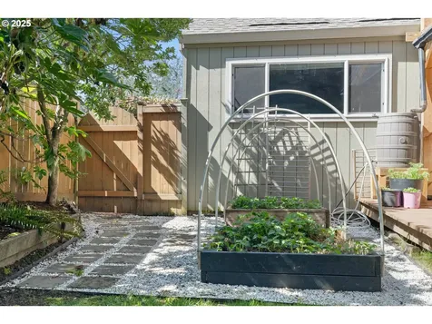 2962 SW Stanley Court Portland OR 97219