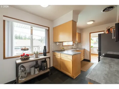 901 NE 153rd Avenue Portland OR 97230