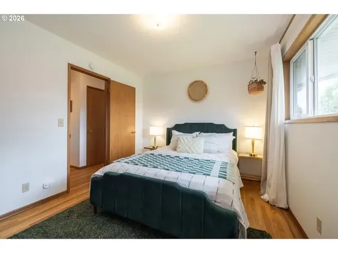 901 NE 153rd Avenue Portland OR 97230