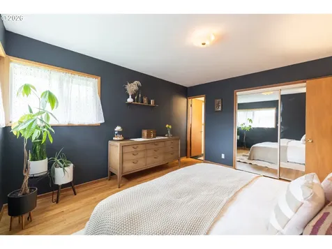 901 NE 153rd Avenue Portland OR 97230