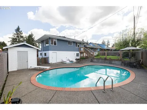 901 NE 153rd Avenue Portland OR 97230