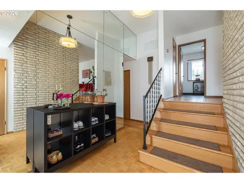 901 NE 153rd Avenue Portland OR 97230