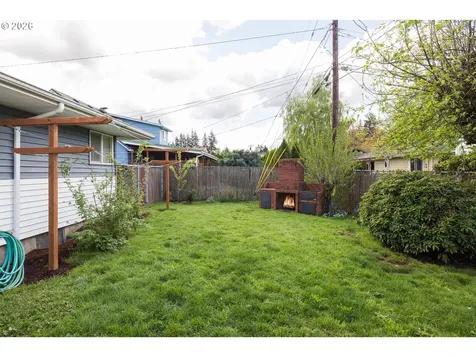 901 NE 153rd Avenue Portland OR 97230