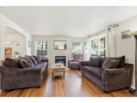 87973 Sherwood Street Veneta OR 97487