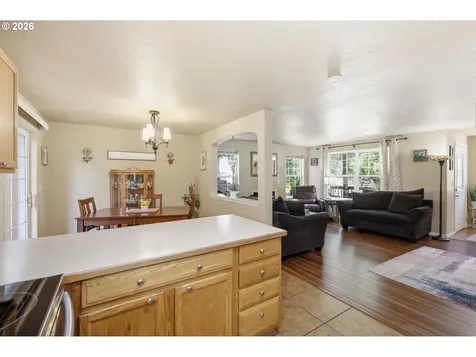 87973 Sherwood Street Veneta OR 97487