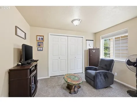 87973 Sherwood Street Veneta OR 97487