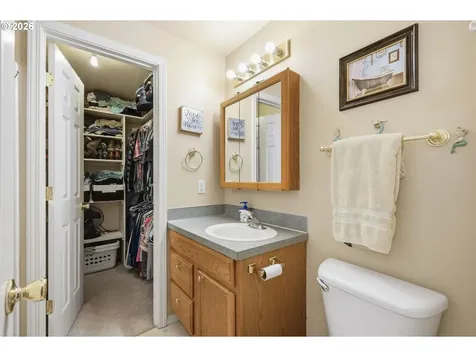 87973 Sherwood Street Veneta OR 97487