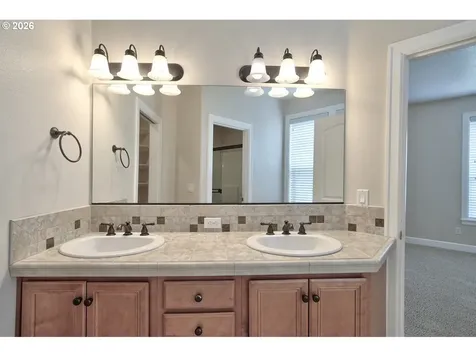 1327 37th Avenue Forest Grove OR 97116