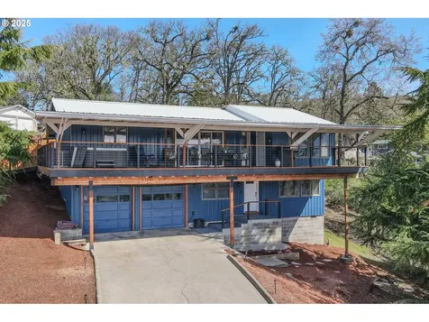 1781 NE Beulah Drive Roseburg OR 97470