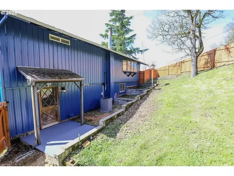 1781 NE Beulah Drive Roseburg OR 97470