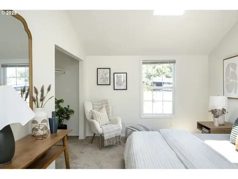9144 N Chase Avenue Portland OR 97217