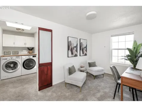 9144 N Chase Avenue Portland OR 97217