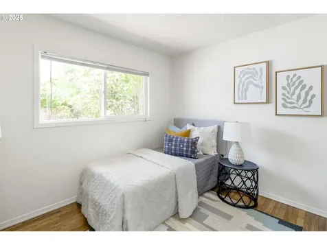 9144 N Chase Avenue Portland OR 97217