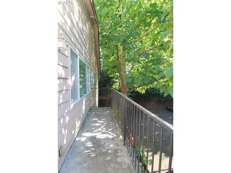 2026 NE Clackamas Street Portland OR 97232