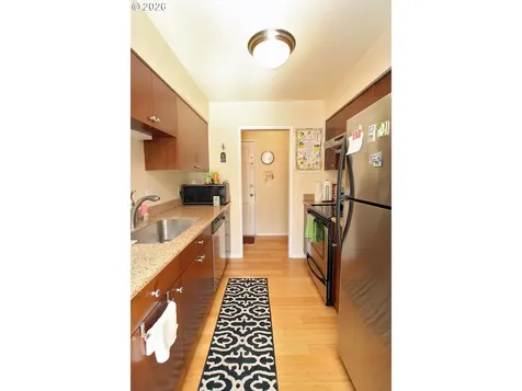 2026 NE Clackamas Street Portland OR 97232
