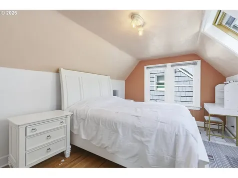6704 SE 22nd Avenue Portland OR 97202