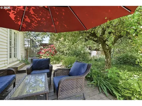 6704 SE 22nd Avenue Portland OR 97202
