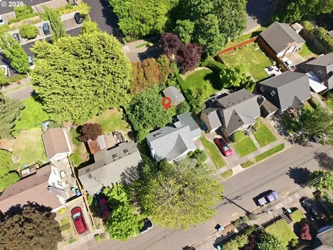 6704 SE 22nd Avenue Portland OR 97202