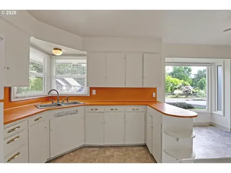 11720 SW 11th Street Beaverton OR 97005